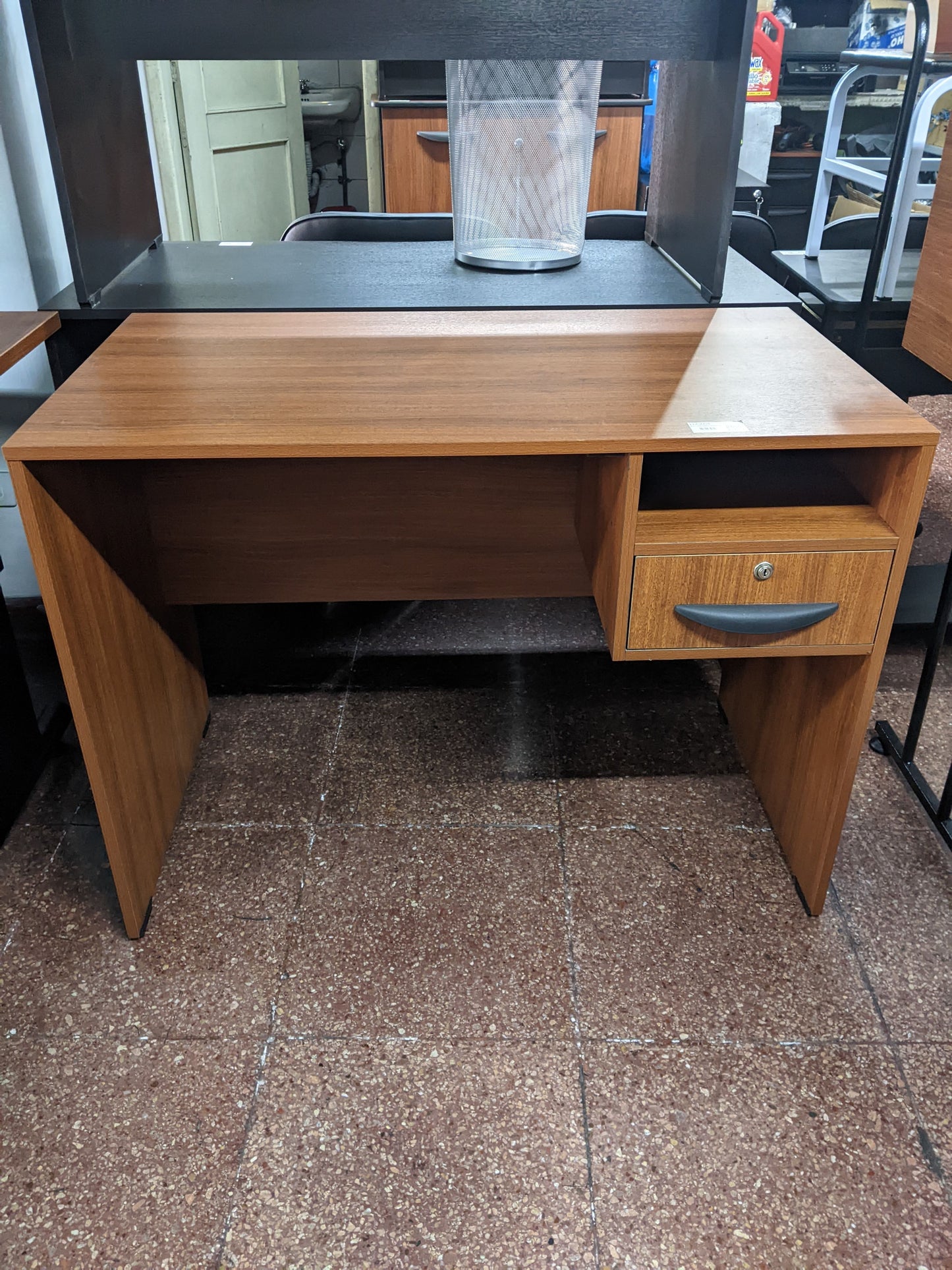 Escritorio Sapelly Moderno 1 Cajón 1.00-0.55