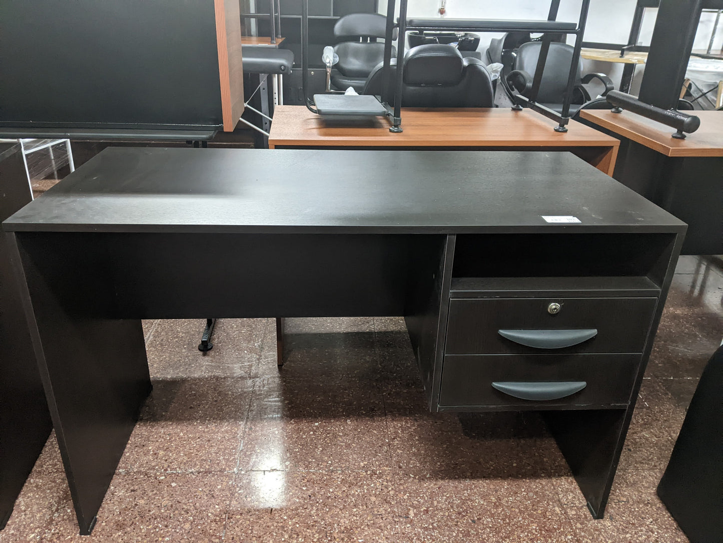 Escritorio Wengué Moderno 2 Cajones 1.20-0.55